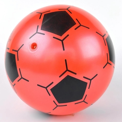 Aangepaste Kinderen Opblaasbare PVC Voetbal Speelgoed Voetbal Vorm Stuiterende Gift
