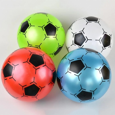 Aangepaste Kinderen Opblaasbare PVC Voetbal Speelgoed Voetbal Vorm Stuiterende Gift