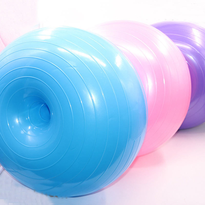 De Oefeningsbal van de Antibrust Geurloze Doughnut, Multicolored Bal van de Yogadoughnut